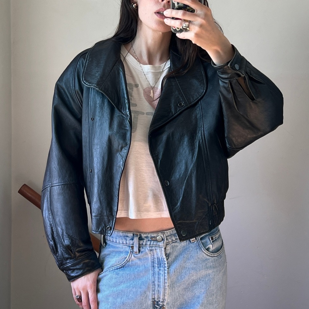 Vintage 80s Leather Jacket Black Cropped Statement Bomber Moto‎ Biker 90s - Picture 3 of 10
